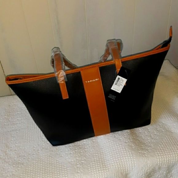 t a h a r i Handbags - T a h a r i purse